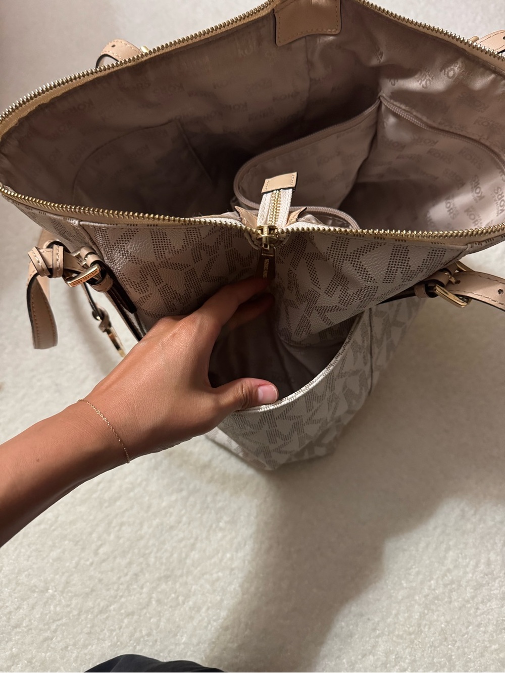 Michael Kors Beige Taupe MK Logo Tote with Tan Handles - Picture 7 of 7